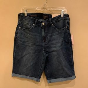 *NEW* NYDJ Bermuda Jean Shorts